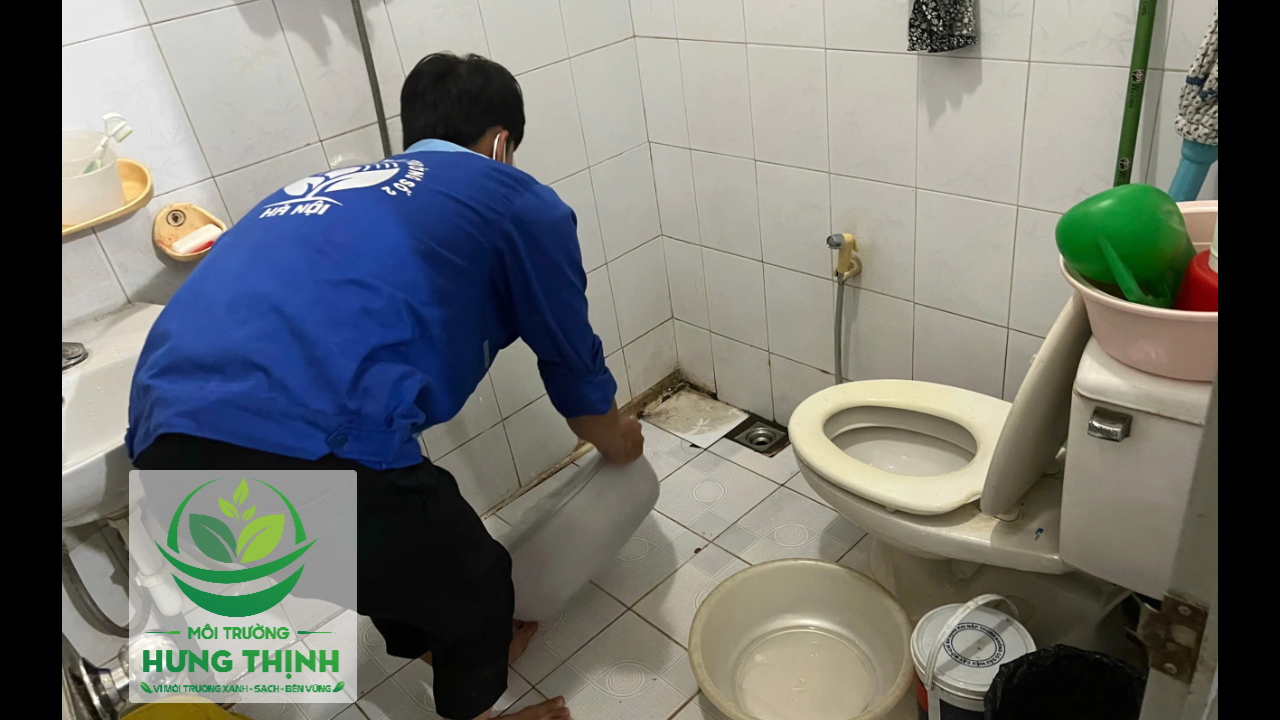 Thông tắc bồn cầu Thanh Khê - Môi Trường Hưng Thịnh