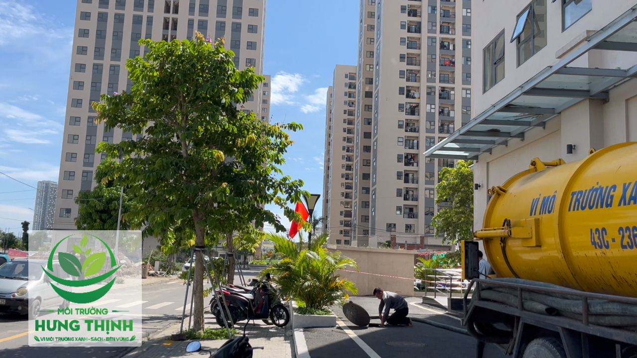 Hút hầm cầu xã Dac Pring
